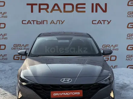 Hyundai Elantra 2022 года за 11 300 000 тг. в Алматы – фото 2