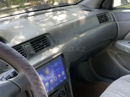 Toyota Camry 1999 года за 3 512 399 тг. в Алматы – фото 18