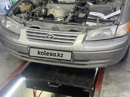Toyota Camry 1999 года за 3 512 399 тг. в Алматы – фото 42