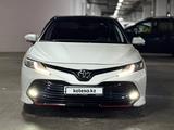 Toyota Camry 2019 года за 12 700 000 тг. в Алматы