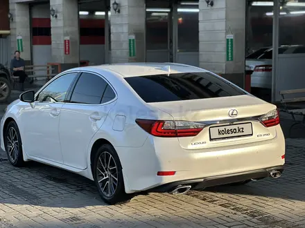 Lexus ES 250 2017 года за 16 800 000 тг. в Алматы – фото 4