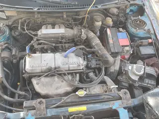 Mazda 323, 1992