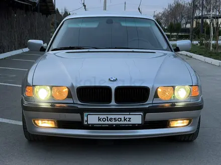 BMW 735 1999 года за 8 500 000 тг. в Алматы – фото 3