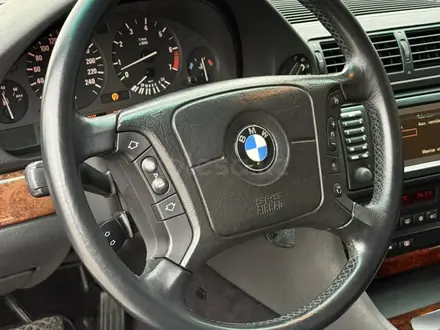BMW 735 1999 года за 8 500 000 тг. в Алматы – фото 18