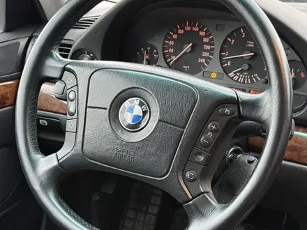 BMW 735 1999 года за 8 500 000 тг. в Алматы – фото 41