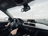 BMW 320 2015 годаfor7 900 000 тг. в Актау – фото 4