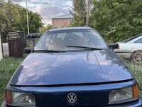 Volkswagen Passat 1991 годаfor1 150 000 тг. в Караганда