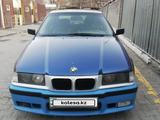 BMW 325 1992 годаүшін1 000 000 тг. в Алматы