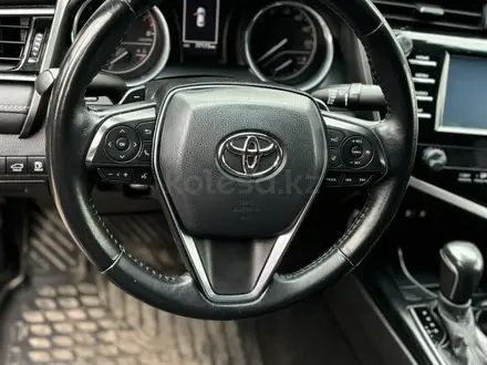 Toyota Camry 2020 года за 11 000 000 тг. в Караганда – фото 7