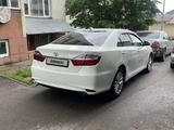 Toyota Camry 2015 года за 11 200 000 тг. в Алматы – фото 4