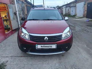 Renault Sandero Stepway, 2014