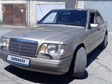 Mercedes-Benz E 220 1993 года за 3 000 000 тг. в Кентау