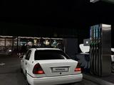 Mercedes-Benz C 180 1993 годаүшін1 126 000 тг. в Алматы – фото 4