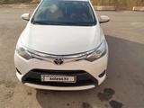 Toyota Yaris 2013 года за 5 600 000 тг. в Астана