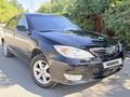 Toyota Camry 2004 годаүшін2 850 000 тг. в Алматы – фото 2