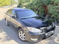Toyota Camry 2004 годаүшін2 850 000 тг. в Алматы