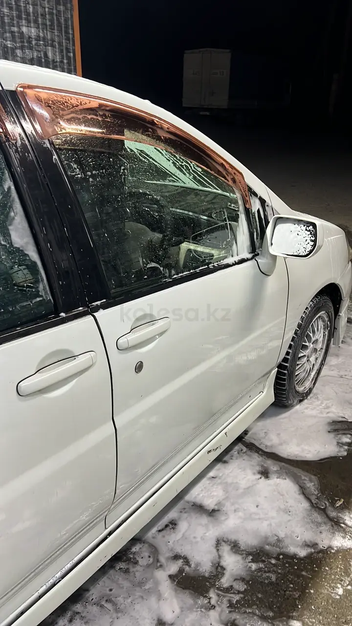Nissan Liberty, 2002