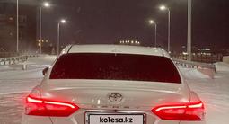 Toyota Camry 2021 года за 14 000 000 тг. в Астана – фото 4