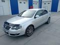 Volkswagen Passat 2005 годаүшін4 500 000 тг. в Атырау – фото 2