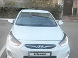 Hyundai Accent 2013 года за 3 400 000 тг. в Астана – фото 2