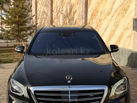 Mercedes-Benz S 560 2018 года за 45 000 000 тг. в Алматы