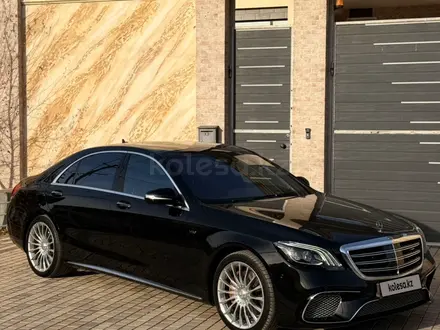 Mercedes-Benz S 560 2018 года за 45 000 000 тг. в Алматы – фото 5