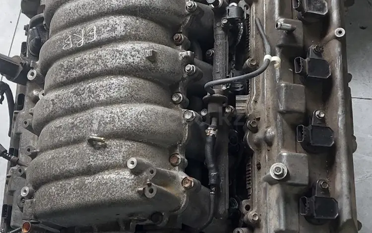Двигатель 2UZ-FEүшін450 000 тг. в Семей