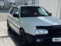 Volkswagen Golf 1993 года за 1 300 000 тг. в Караганда