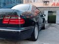 Mercedes-Benz E 320 2001 года за 5 900 000 тг. в Шымкент – фото 11