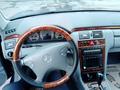 Mercedes-Benz E 320 2001 года за 5 900 000 тг. в Шымкент – фото 16