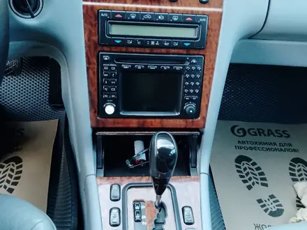 Mercedes-Benz E 320 2001 года за 5 900 000 тг. в Шымкент – фото 17