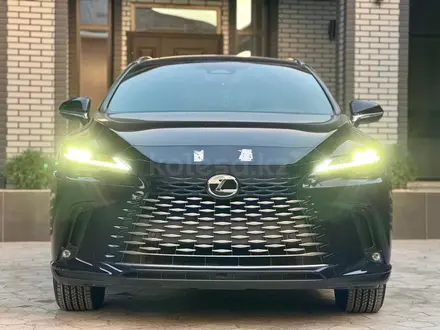 Lexus RX 350 2023 года за 31 000 000 тг. в Алматы – фото 13