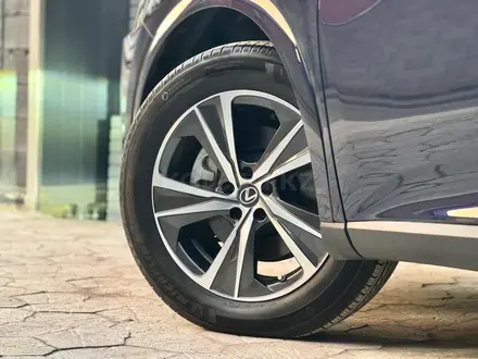 Lexus RX 350 2023 года за 31 000 000 тг. в Алматы – фото 8