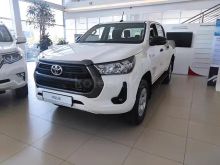 Toyota Hilux 2024 года за 23 380 000 тг. в Астана – фото 2