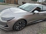 Hyundai Sonata 2021 годаүшін10 850 000 тг. в Караганда – фото 2