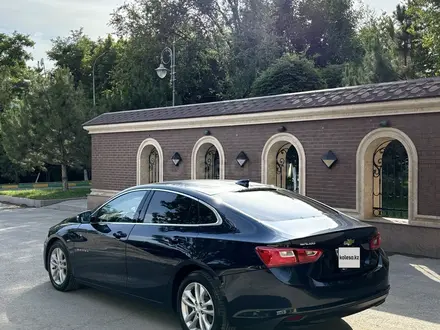 Chevrolet Malibu 2018 года за 5 990 000 тг. в Шымкент – фото 6