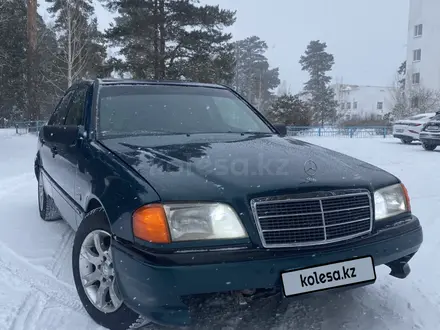 Mercedes-Benz C 180 1996 года за 1 900 000 тг. в Макинск