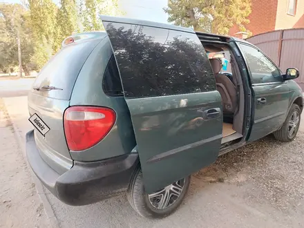 Chrysler Voyager 2002 года за 2 500 000 тг. в Актобе – фото 12