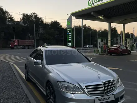 Mercedes-Benz S 500 2006 года за 8 000 000 тг. в Алматы – фото 18