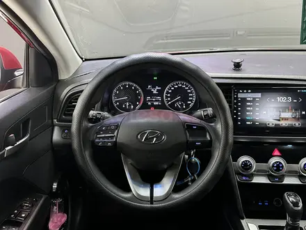 Hyundai Elantra 2019 года за 8 100 000 тг. в Астана – фото 5