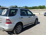 Mercedes-Benz ML 320 1999 года за 3 200 000 тг. в Алматы – фото 4