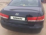 Hyundai Sonata 2005 годаfor3 900 000 тг. в Актау – фото 2