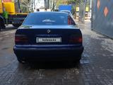 BMW 325 1994 года за 1 500 000 тг. в Алматы – фото 2