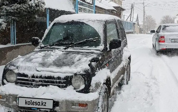 Mitsubishi Pajero Junior 1995 годаүшін2 500 000 тг. в Шымкент