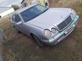 Mercedes-Benz E 200 1997 года за 2 999 999 тг. в Уральск