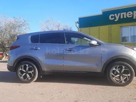 Kia Sportage 2019 года за 7 600 000 тг. в Уральск – фото 2