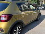 Renault Sandero Stepway 2015 года за 3 900 000 тг. в Астана – фото 2