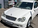 Mercedes-Benz C 180 2005 годаүшін3 500 000 тг. в Шымкент