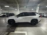 Toyota RAV4 2021 года за 14 200 000 тг. в Алматы – фото 5