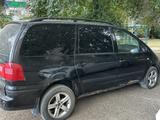 SEAT Alhambra 2002 года за 1 500 000 тг. в Уральск – фото 5